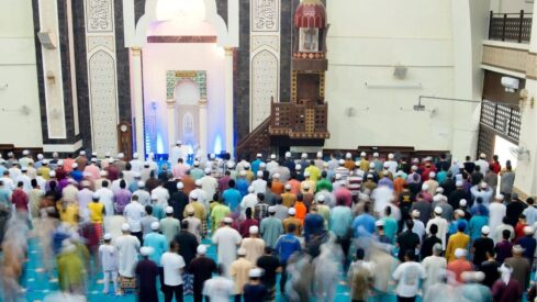 Men performing Tarawih prayer